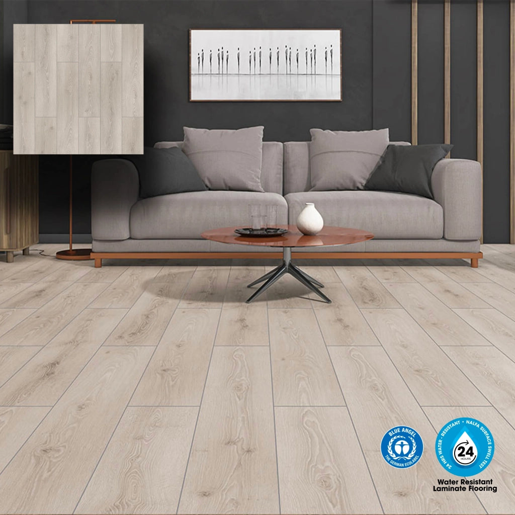 Pavimento in laminato 8mm AC4 Click bisell. Spazz. a registro MOSTAR 193x1205 HYDRO 24H (prezzo al m²)
