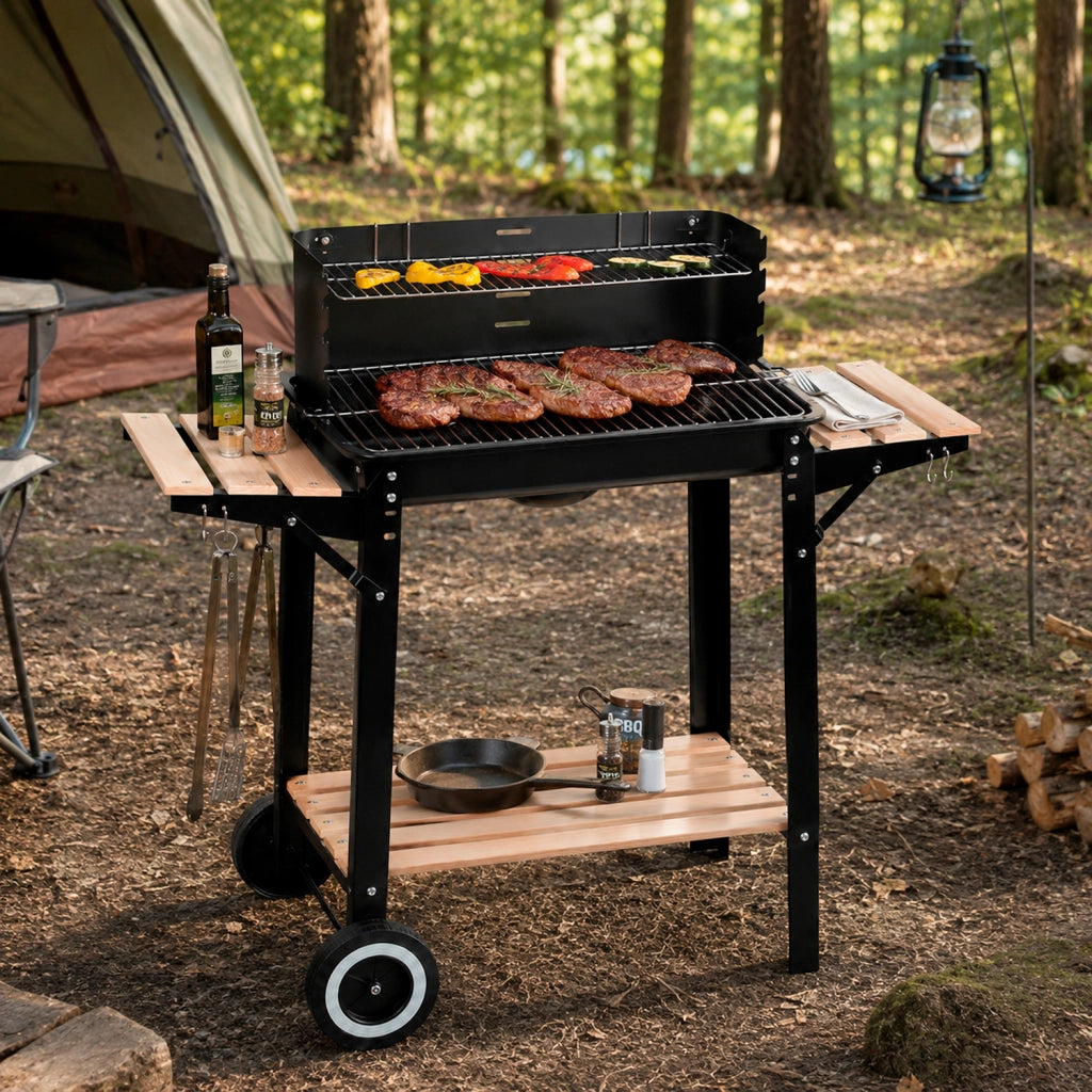 Barbecue A Carbone Con Paravento Antivento Griglia Cromata Ripiani Laterali In Legno Ganci Porta Accessori Ruote Integrate Per Giardino Terrazzo E Campeggio 94 x 40 x 84 Cm Nero
