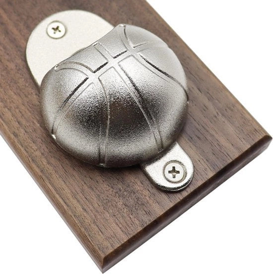 Apri-bottiglia magnetico - Tema Pallacanestro - Legno - Opener per bottiglie - Cattura bottiglioni - Regalo - Appassionati di Pallacanestro e Birra - Accessorio cucina - Decorazione giardino - Decorazione camera da bagno