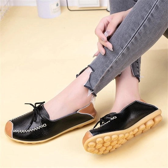 Mocassini in Pelle per Donna - Casual Loafer a Tacco Ronde - Stivaletti Platti - Adatti per Sciare - Adatti per Moto - Disponibili in - Nero - 39 EU