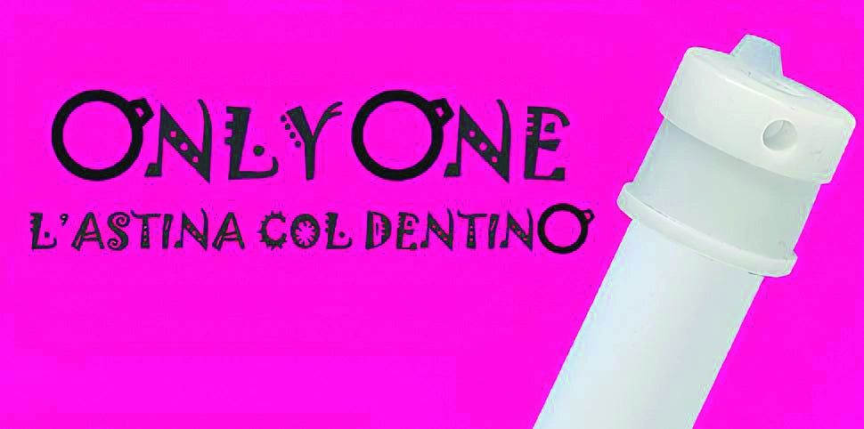 STANGHETTA ESTENSIBILE UNIVERSALE ONLY ONE Col. Bianco cm. 63÷110 - pz. 2 10.00 confezioni