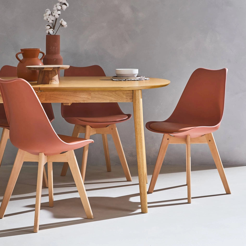 Set 4 sedie scandinave imbottite con gambe in legno , terracotta