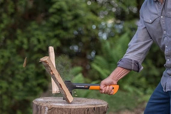 ASCIA DA TAGLIO 'X-SERIES' FISKARS modello X7 - 640 gr - FISKARS