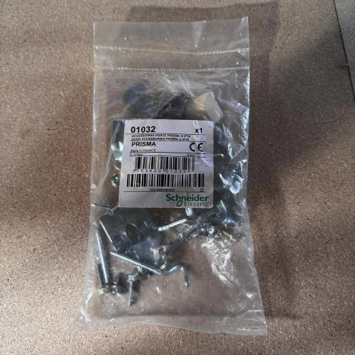 ACCESSORI DELLA PORTA PER ARMADI PRISMA G IP30
