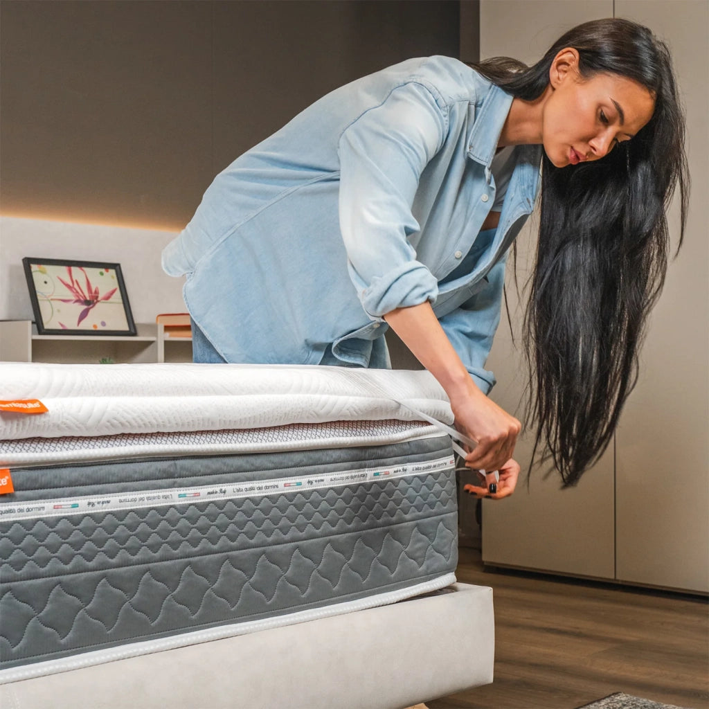 Topper Memory Foam una piazza e mezza 120x190 - alto 7 cm, a portanza differenziata, sfoderabile | One H7