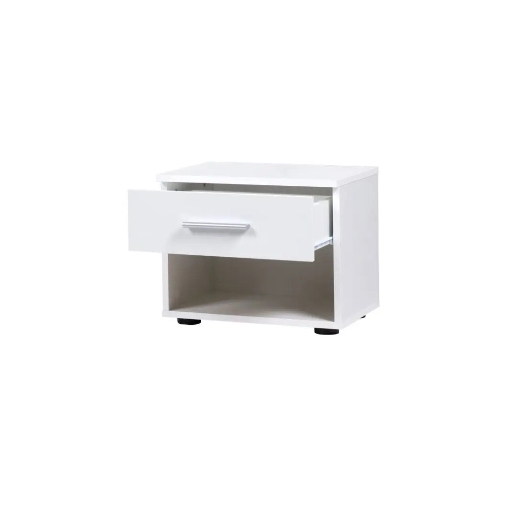 Set design per camera da letto COMO. Letto 160X200 cm con rete + comodini.