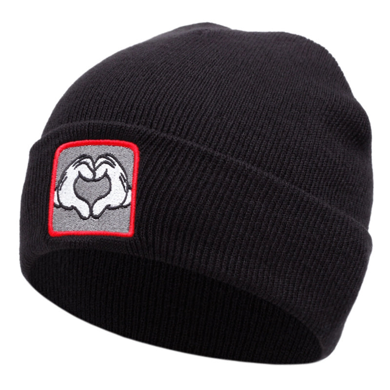 Cappelli invernali caldi lavorati a maglia con ricamo a cuore di Topolino, colore nero.
