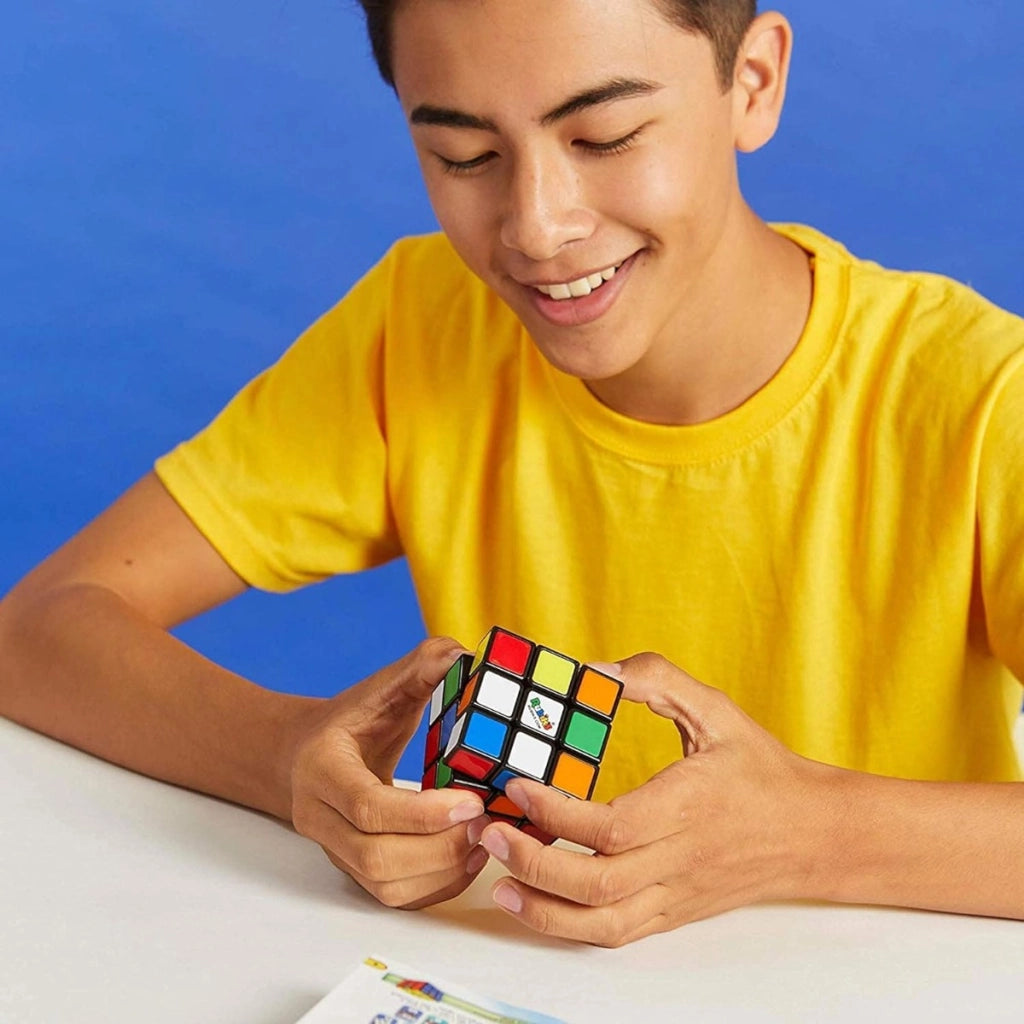 Cubo di rubik 3x3  Il Cubo di Rubik Classico 3X3, L'Originale, Età 8+, Rompicapo Professionale,