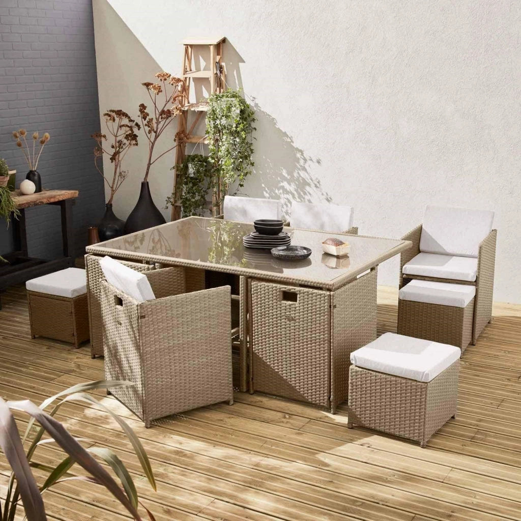 Set tavolo da giardino in resina con 10 poltrone + copertura