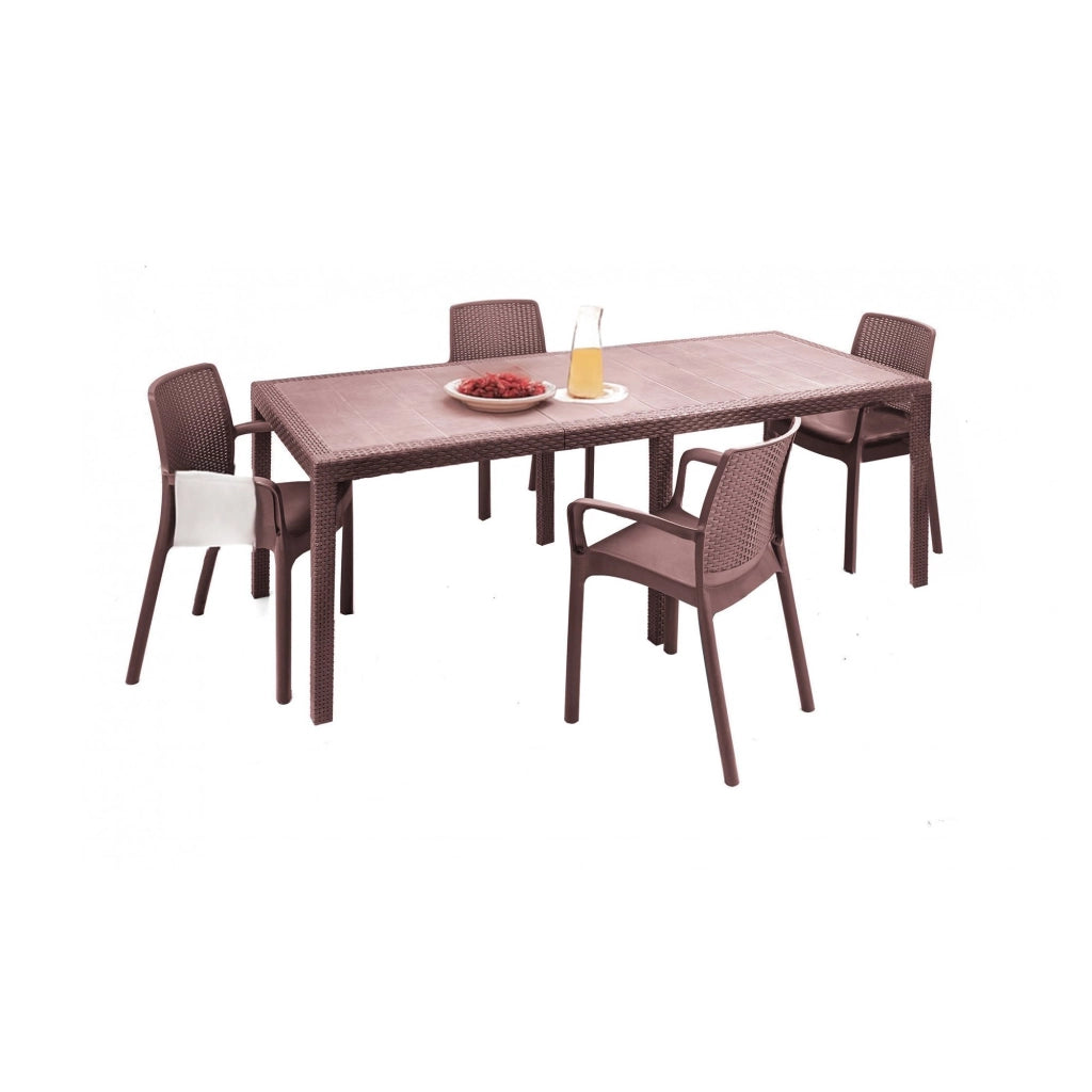 Set tavolo e sedie Arret, Ripiano rettangolare allungabile da esterno con 4 sedie incluse, Tavolo e sedute da giardino effetto rattan, 100% Made in Italy, Marrone